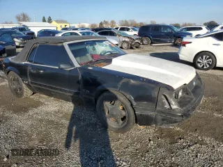 1986 Ford Mustang with VIN 1FABP27M7GF296902, listed as a Copart auction lot 85338134 with 31,829 mi miles and Clean title. Bid and sale history available at DreamBid. Image 4.