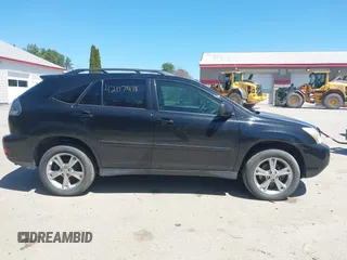 2006 Lexus RX 400h with VIN JTJHW31U760019722, listed as a IAAI auction lot 42117438 with 173,410 mi miles and . Bid and sale history available at DreamBid. Image 14.