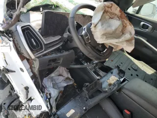 2024 Kia Sorento S z VIN 5XYRL4JC7RG286404, wystawiony jako Copart lot #56655145 z przebiegiem Nie podano mil oraz Nie do naprawy • Non repairable. Historia ofert i sprzedaży dostępna na DreamBid. Obrazek 8.