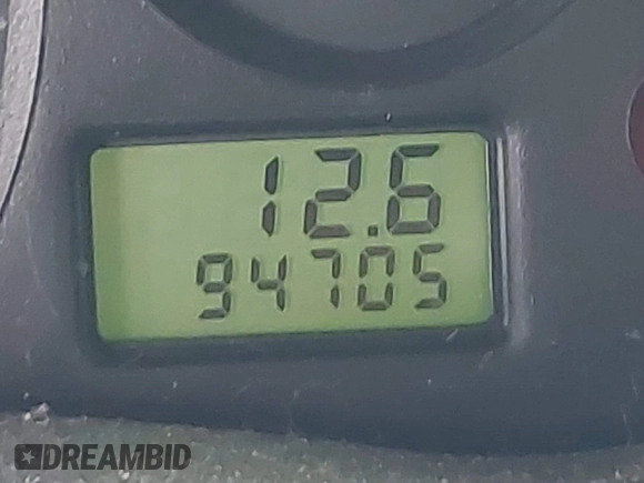 2006 Ford Focus S z VIN 1FAFP34N66W141597, wystawiony jako IAAI lot #42301819 z przebiegiem 94 705 mil mil oraz . Historia ofert i sprzedaży dostępna na DreamBid. Obrazek 16.