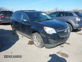 2015 Chevrolet Equinox LT with VIN 2GNFLFEK8F6423625, listed as a IAAI auction lot 41791951 with 101,524 mi miles. Bid and sale history available at carsss.com. Image 1.