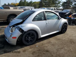 2004 Volkswagen New Beetle Coupe Turbo S with VIN 3VWFE31C84M417047, listed as a Copart auction lot 75351664 with 207,184 mi miles and Salvage Title. Bid and sale history available at carsss.com. Image 3.