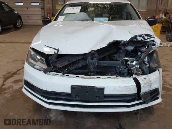 2015 Volkswagen Jetta Sedan 2.0L S with VIN 3VW2K7AJ1FM225534, listed as a IAAI auction lot 41941755 with 123,890 mi miles. Bid and sale history available at carsss.com. Image 6.