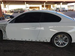 2011 BMW 3 Series 335i xDrive with VIN WBAKF9C51BE620345, listed as a IAAI auction lot 41739035 with 86,543 mi miles. Bid and sale history available at carsss.com. Image 15.