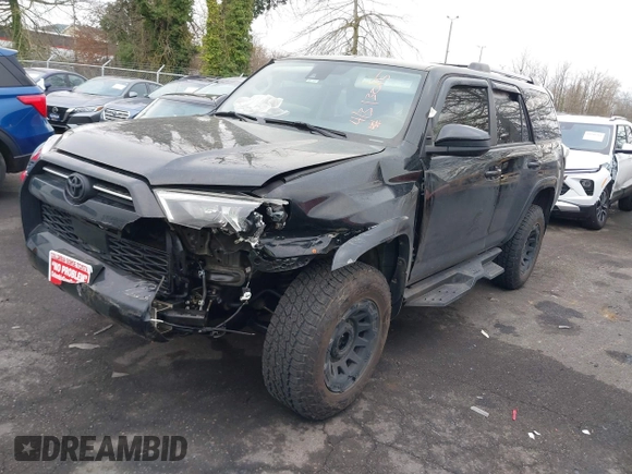 2021 Toyota 4Runner SR5 with VIN JTEMU5JR6M5855676, listed as a IAAI auction lot 41313015 with 101,078 mi miles and . Bid and sale history available at DreamBid. Image 2.