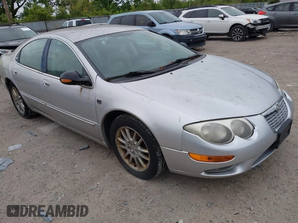 2004 Chrysler 300M M z VIN 2C3HE66G94H692745, wystawiony jako IAAI lot #42255768 z przebiegiem 106 098 mil mil oraz . Historia ofert i sprzedaży dostępna na DreamBid. Obrazek 1.