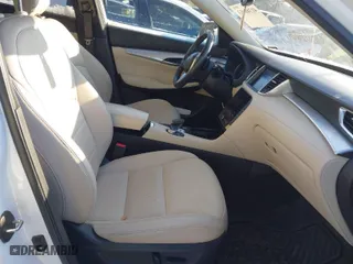 2020 Infiniti QX50 ESSENTIAL with VIN 3PCAJ5M3XLF109526, listed as a IAAI auction lot 41388453 with 109,827 mi miles. Bid and sale history available at carsss.com. Image 5.