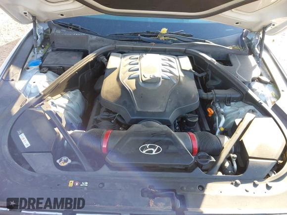2015 Hyundai Genesis 5.0L with VIN KMHGN4JF2FU019625, listed as a IAAI auction lot 41809078 with 146,650 mi miles. Bid and sale history available at carsss.com. Image 10.