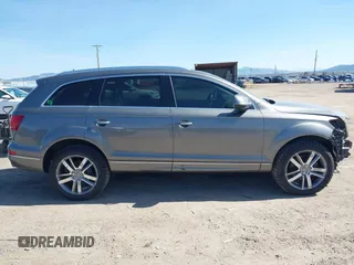 2014 Audi Q7 Premium Plus z VIN WA1LMAFE7ED018628, wystawiony jako IAAI lot #41955702 z przebiegiem 134 641 mil mil oraz . Historia ofert i sprzedaży dostępna na DreamBid. Obrazek 14.