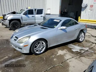 2007 Mercedes-Benz SLK-Class 3.0L with VIN WDBWK54F37F154451, listed as a Copart auction lot 77762834 with 132,496 mi miles and Salvage Title. Bid and sale history available at carsss.com. Image 1.