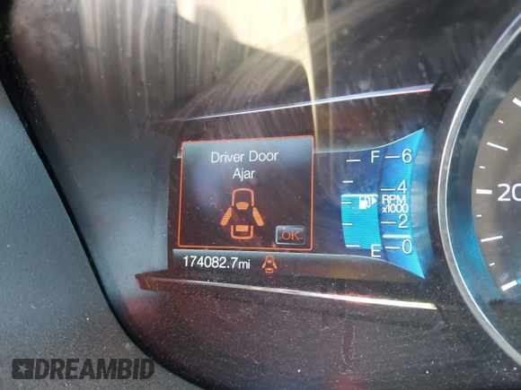 2018 Ford Explorer XLT with VIN 1FM5K7D85JGA13050, listed as a IAAI auction lot 42238472 with 174,082 mi miles and . Bid and sale history available at DreamBid. Image 16.