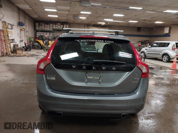 2016 Volvo V60 T5 Premier with VIN YV1612SK8G1311644, listed as a IAAI auction lot 41203569 with 96,242 mi miles. Bid and sale history available at carsss.com. Image 17.