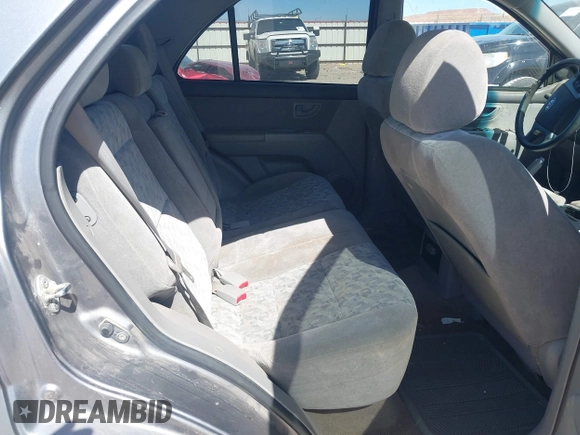 2008 Kia Sorento LX with VIN KNDJD735185775169, listed as a IAAI auction lot 41848588 with 180,600 mi miles and . Bid and sale history available at DreamBid. Image 8.