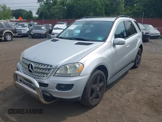 2008 Mercedes-Benz M 350 с VIN 4JGBB86E18A328811, выставлен на аукционе IAAI как лот 42511891 с пробегом 132 407 миль миль и . История ставок и продаж доступна на DreamBid. Изображение 6.