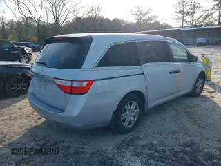 2011 Honda Odyssey LX с VIN 5FNRL5H2XBB023100, выставлен на аукционе IAAI как лот 41605637 с пробегом 241 955 миль миль и . История ставок и продаж доступна на DreamBid. Изображение 4.