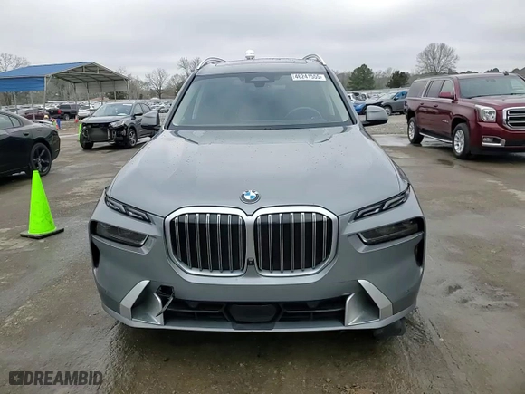 2023 BMW X7 xDrive40i with VIN 5UX23EM04P9R74544, listed as a Copart auction lot 46241555 with 74,022 mi miles and Salvage Title. Bid and sale history available at carsss.com. Image 11.