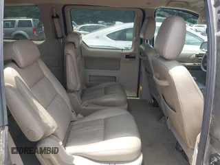 2005 Ford Freestar SEL с VIN 2FMDA52255BA39548, выставлен на аукционе IAAI как лот 42467902 с пробегом 86 589 миль миль и . История ставок и продаж доступна на DreamBid. Изображение 8.
