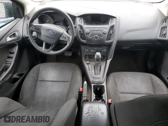 2018 Ford Focus SE z VIN 1FADP3F21JL285417, wystawiony jako Copart lot #56936965 z przebiegiem Nie podano mil oraz Czysty tytuł • Clean title. Historia ofert i sprzedaży dostępna na DreamBid. Obrazek 8.