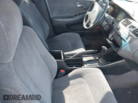 1999 Honda Accord LX z VIN JHMCG5648XC803856, wystawiony jako IAAI lot #42063037 z przebiegiem 254 421 mil mil oraz . Historia ofert i sprzedaży dostępna na DreamBid. Obrazek 5.