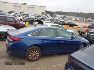 2019 Hyundai Sonata SE with VIN 5NPE24AF0KH737313, listed as a IAAI auction lot 41618811 with 104,822 mi miles and . Bid and sale history available at carsss.com. Image 13.