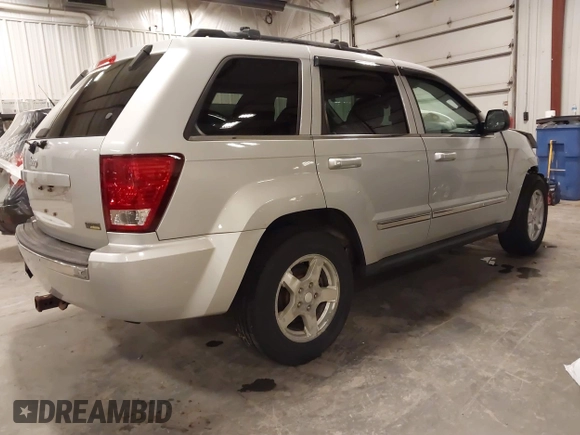 2007 Jeep Grand Cherokee Limited with VIN 1J8HR58P07C574882, listed as a IAAI auction lot 41871194 with 160,055 mi miles and . Bid and sale history available at DreamBid. Image 4.