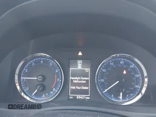 2019 Toyota Corolla L z VIN 2T1BURHE2KC224221, wystawiony jako IAAI lot #41455662 z przebiegiem 65 421 mil mil oraz . Historia ofert i sprzedaży dostępna na DreamBid. Obrazek 7.