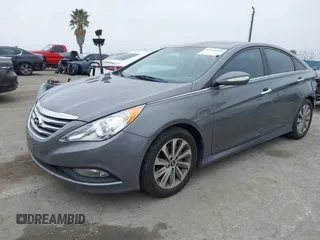 2014 Hyundai Sonata SE with VIN 5NPEC4AC3EH876729, listed as a IAAI auction lot 42040799 with 50,395 mi miles and . Bid and sale history available at DreamBid. Image 2.