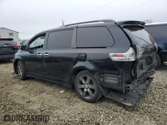 2017 Toyota Sienna SE with VIN 5TDXZ3DC9HS824064, listed as a Copart auction lot 51328695 with Not Provided miles and Salvage Title. Bid and sale history available at DreamBid. Image 2.
