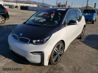2019 BMW i3 with VIN WBY8P2C56K7E25901, listed as a Copart auction lot 71322772 with 21,790 mi miles. Bid and sale history available at carsss.com. Image 1.