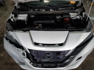 2018 Nissan LEAF S with VIN 1N4AZ1CPXJC301647, listed as a Copart auction lot 44814285 with 87,030 mi miles and Salvage Title. Bid and sale history available at DreamBid. Image 12.