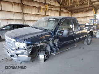 2003 Ford Super Duty F-250 XL with VIN 1FTNX21P33ED65126, listed as a Copart auction lot 88113565 with 177,544 mi miles and Salvage Title. Bid and sale history available at carsss.com. Image 1.