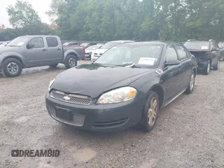 2014 Chevrolet Impala LT z VIN 2G1WB5E35E1128453, wystawiony jako IAAI lot #42388474 z przebiegiem 99 665 mil mil oraz . Historia ofert i sprzedaży dostępna na DreamBid. Obrazek 2.