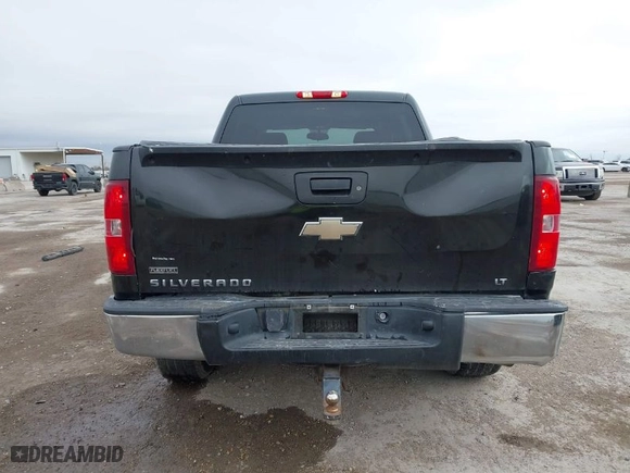 2010 Chevrolet Silverado 1500 LT with VIN 3GCRKSE38AG126152, listed as a IAAI auction lot 41399278 with 246,192 mi miles. Bid and sale history available at carsss.com. Image 16.