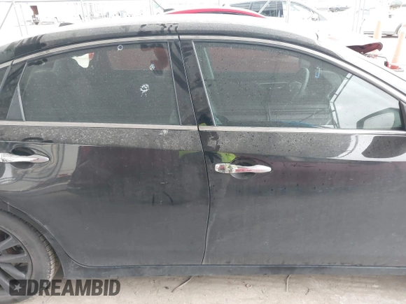 2018 Nissan Altima SR with VIN 1N4AL3AP9JC248276, listed as a IAAI auction lot 41327872 with 113,571 mi miles and . Bid and sale history available at DreamBid. Image 14.
