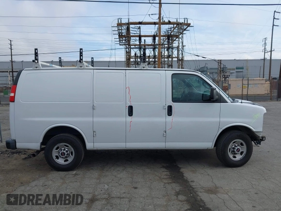 2019 GMC Savana Cargo with VIN 1GTW7AFPXK1287974, listed as a IAAI auction lot 41923464 with 148,348 mi miles and . Bid and sale history available at DreamBid. Image 14.