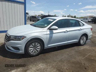 2019 Volkswagen Jetta S с VIN 3VWC57BU8KM018640, выставлен на аукционе Copart как лот 54929045 с пробегом 90 748 миль миль и Чистый • Clean title. История ставок и продаж доступна на DreamBid. Изображение 1.