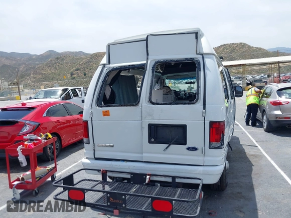 2006 Ford Econoline Cargo с VIN 1FTNE24W66DA55989, выставлен на аукционе IAAI как лот 42358587 с пробегом Не указан миль и . История ставок и продаж доступна на DreamBid. Изображение 16.