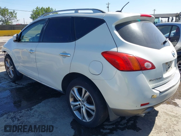 2009 Nissan Murano S with VIN JN8AZ18W79W210697, listed as a IAAI auction lot 42196159 with 172,435 mi miles and . Bid and sale history available at carsss.com. Image 3.