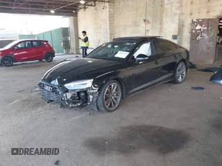 2021 Audi A5 Sportback S line Premium Plus with VIN WAUFACF51MA029452, listed as a IAAI auction lot 39810194 with 58,823 mi miles. Bid and sale history available at carsss.com. Image 18.