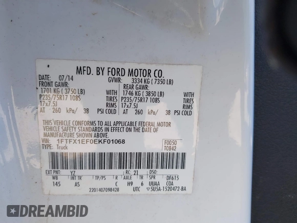 2014 Ford F-150 XL with VIN 1FTFX1EF0EKF01068, listed as a IAAI auction lot 41641910 with 212,728 mi miles. Bid and sale history available at carsss.com. Image 9.