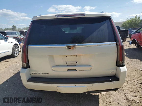 2015 Cadillac Escalade ESV Platinum z VIN 1GYS4UKJ6FR698719, wystawiony jako Copart lot #62085824 z przebiegiem 149 882 mil mil oraz Czysty tytuł • Clean title. Historia ofert i sprzedaży dostępna na DreamBid. Obrazek 6.