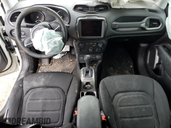 2022 Jeep Renegade Latitude with VIN ZACNJDB10NPN90182, listed as a Copart auction lot 44916335 with 25,664 mi miles and Salvage title. Bid and sale history available at DreamBid. Image 8.