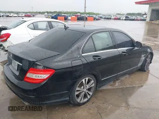 2009 Mercedes-Benz C-Class 3.5L Sport with VIN WDDGF56X19R043159, listed as a IAAI auction lot 41910010 with 173,817 mi miles. Bid and sale history available at carsss.com. Image 4.