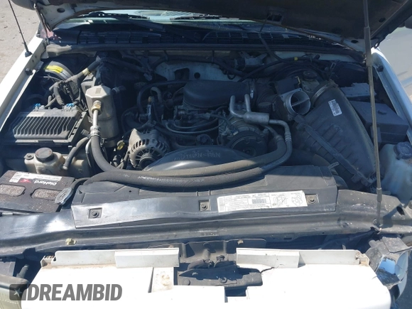 2000 GMC Sonoma SLS with VIN 1GTCS19W3Y8198980, listed as a IAAI auction lot 41929335 with 272,989 mi miles and . Bid and sale history available at DreamBid. Image 10.