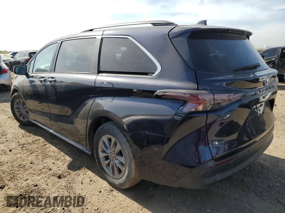 2023 Toyota Sienna XLE z VIN 5TDYRKEC2PS172660, wystawiony jako Copart lot #56686745 z przebiegiem 41 985 mil mil oraz Szkoda całkowita • Salvage title. Historia ofert i sprzedaży dostępna na DreamBid. Obrazek 2.