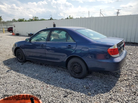 2005 Toyota Camry LE with VIN 4T1BE30K45U094005, listed as a Copart auction lot 63688525 with 207,847 mi miles and Clean title. Bid and sale history available at DreamBid. Image 2.