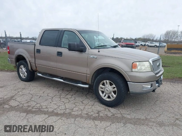 2004 Ford F-150 XLT with VIN 1FTPW145X4KD20526, listed as a IAAI auction lot 41959462 with 166,545 mi miles. Bid and sale history available at carsss.com. Image 1.
