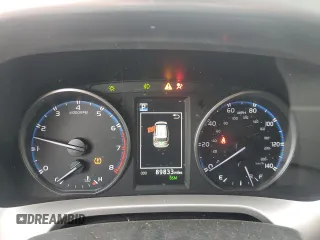 2018 Toyota RAV4 XLE with VIN JTMRFREV9JD238471, listed as a Copart auction lot 71936374 with 89,833 mi miles and Salvage Title. Bid and sale history available at carsss.com. Image 9.