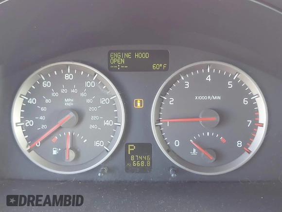 2004 Volvo S40 z VIN YV1MS382542020929, wystawiony jako IAAI lot #41601849 z przebiegiem 87 446 mil mil oraz . Historia ofert i sprzedaży dostępna na DreamBid. Obrazek 7.