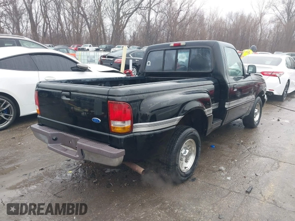 1997 Ford Ranger XLT with VIN 1FTCR10A6VPB40151, listed as a IAAI auction lot 41452862 with 138,631 mi miles. Bid and sale history available at carsss.com. Image 4.